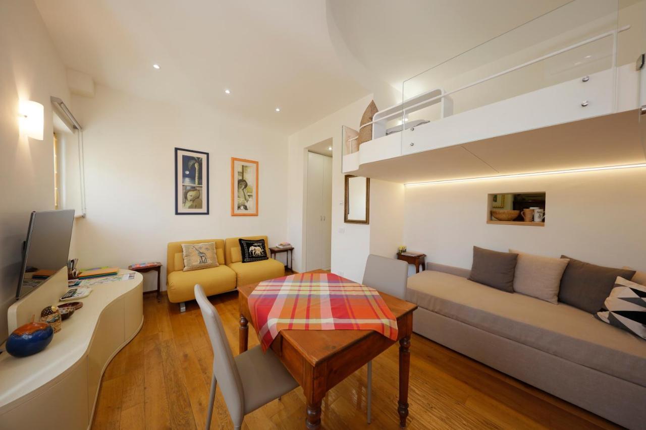 Siena Uptown - Sabrina'S Cozy Apartment Esterno foto